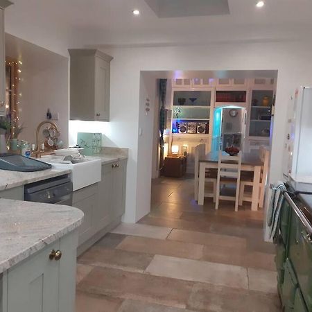 Big Fireplace Aga Hot Tub Wet Room Barn Garage Λανέλι Εξωτερικό φωτογραφία