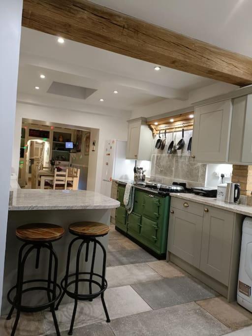 Big Fireplace Aga Hot Tub Wet Room Barn Garage Λανέλι Εξωτερικό φωτογραφία