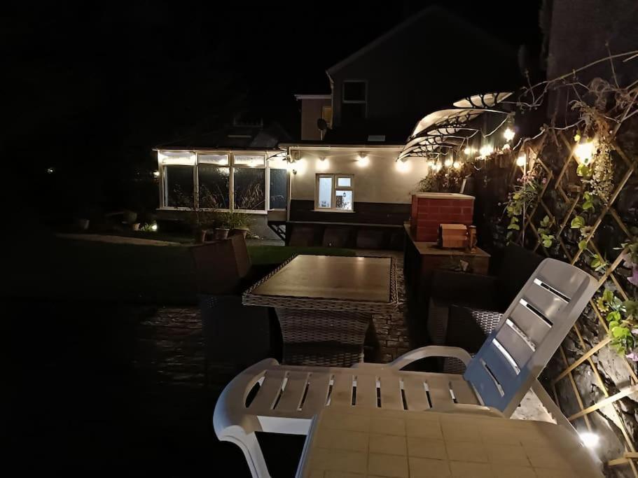 Big Fireplace Aga Hot Tub Wet Room Barn Garage Λανέλι Εξωτερικό φωτογραφία