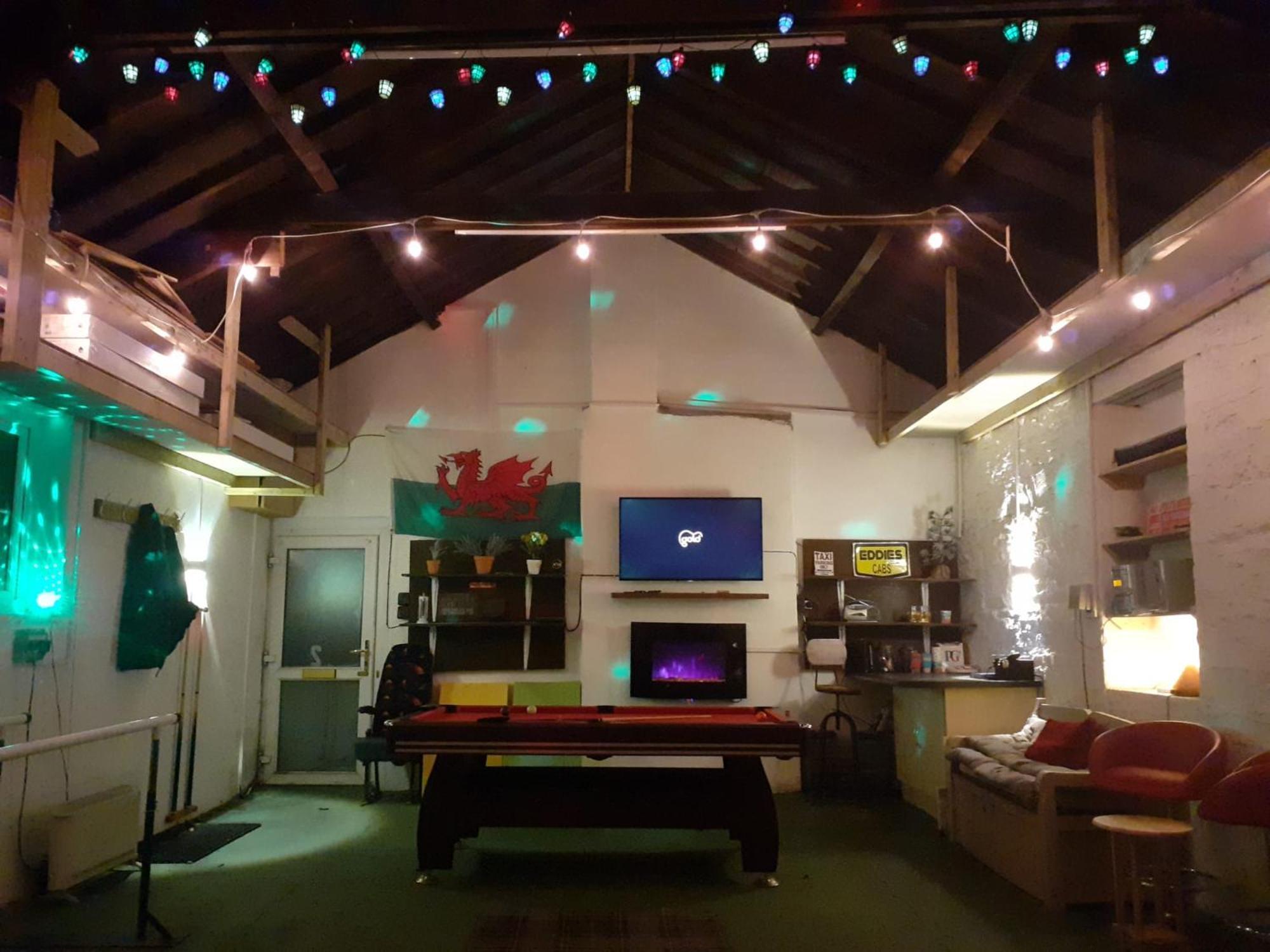 Big Fireplace Aga Hot Tub Wet Room Barn Garage Λανέλι Εξωτερικό φωτογραφία